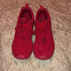 Red Nike’s